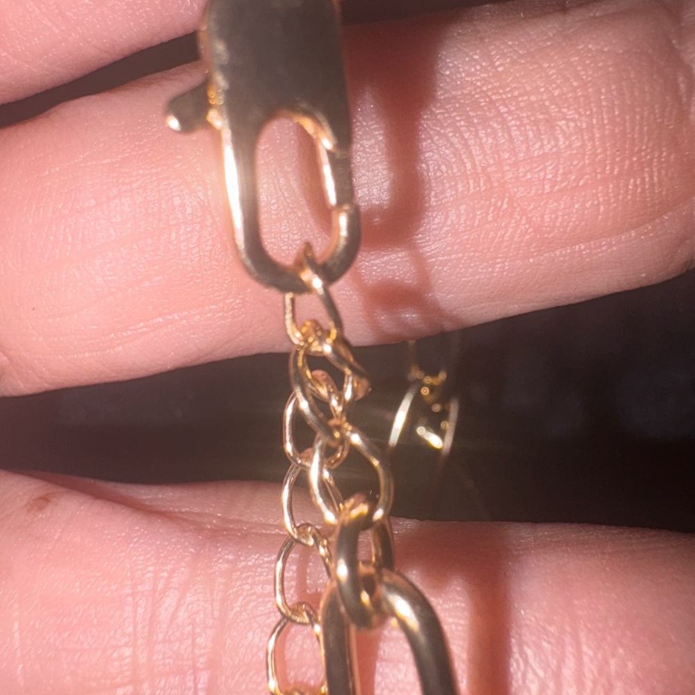 Gold Plated Link Bracelet With Coin Charm 7in With 3in Extender - Picture 7 of 8